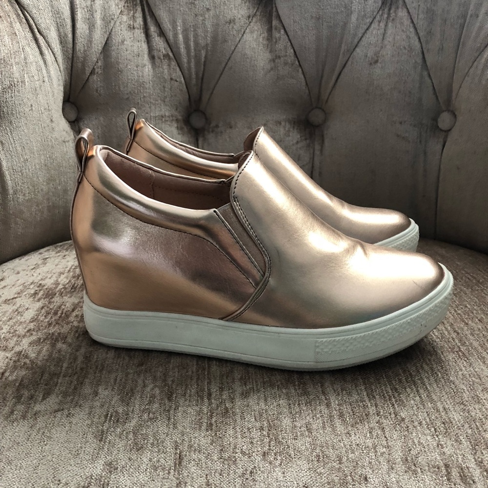 Platform/wedge metallic rose gold sneakers